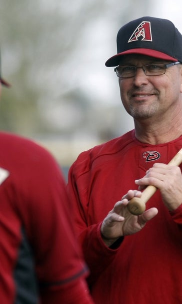 Mark Grace back where he belongs with D-backs
